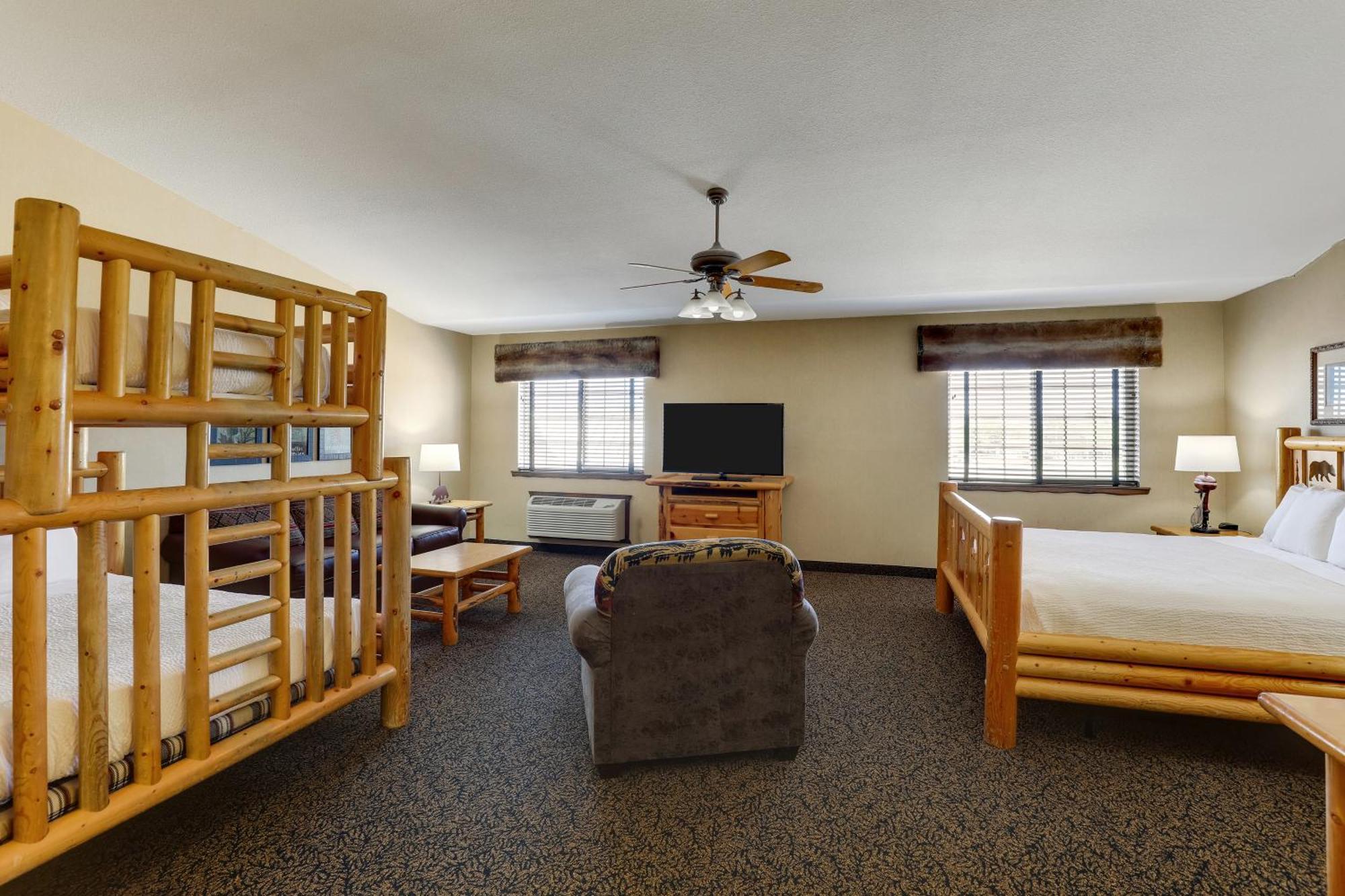 Stoney Creek Hotel St. Joseph Экстерьер фото